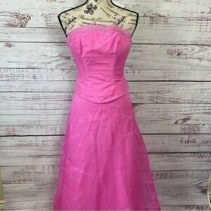 Mori Lee by Madeline Gardner Hot Pink beaded strapless size 2 Prom Formal Dress